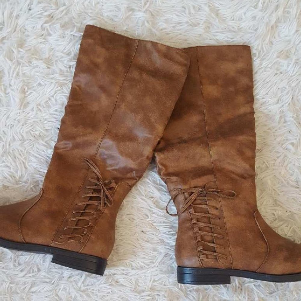 Womens Tall Boots With Ties and half zip - Picture 2 of 6